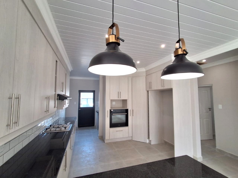3 Bedroom Property for Sale in Stilbaai Wes Western Cape